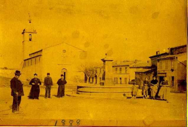 Place du village en 18888 (place aux aires)